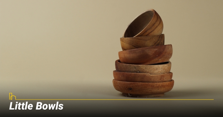Little bowls