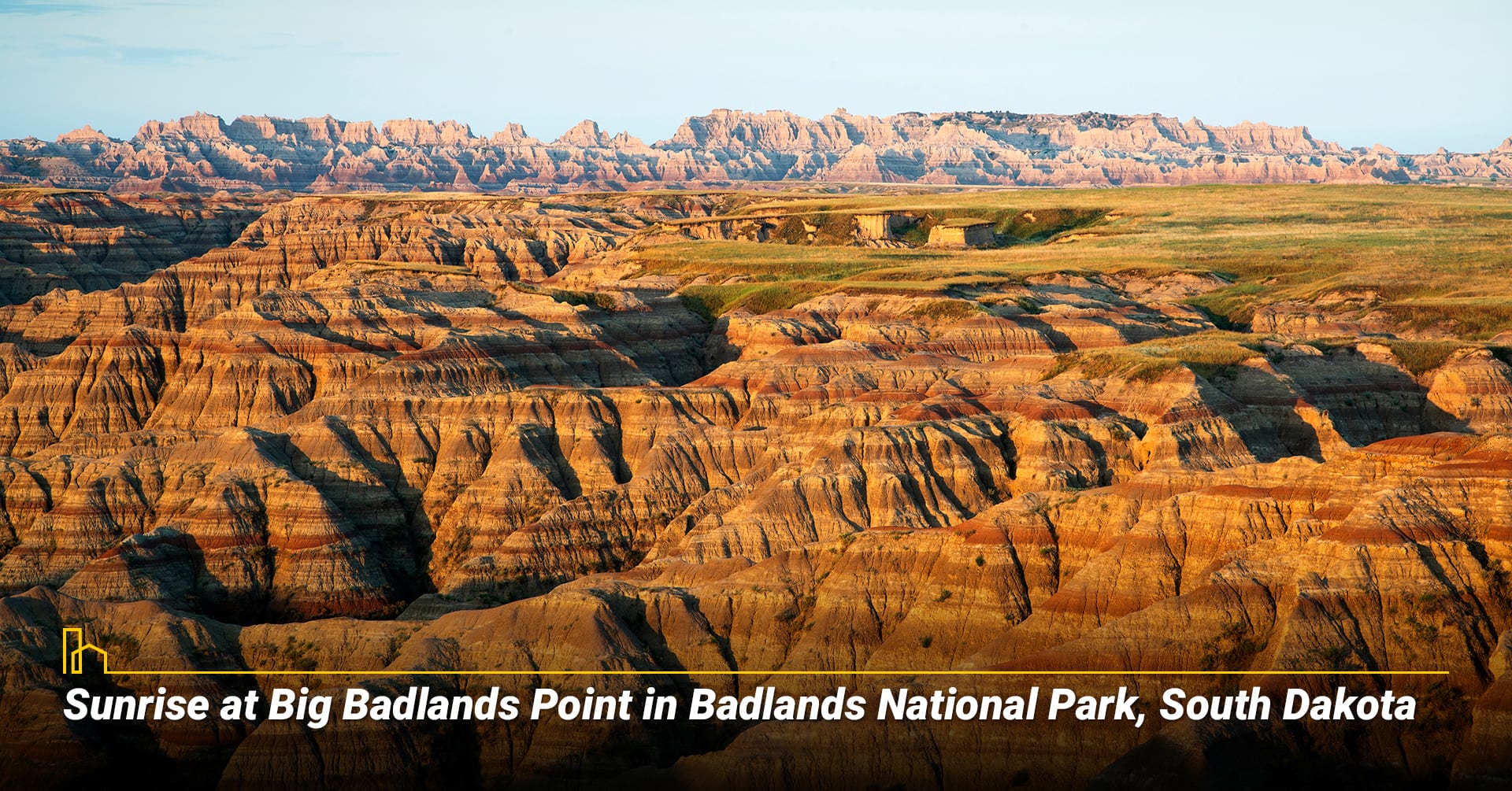 Sunrise at Big Badlands Point in Badlands National Park, South Dakota
